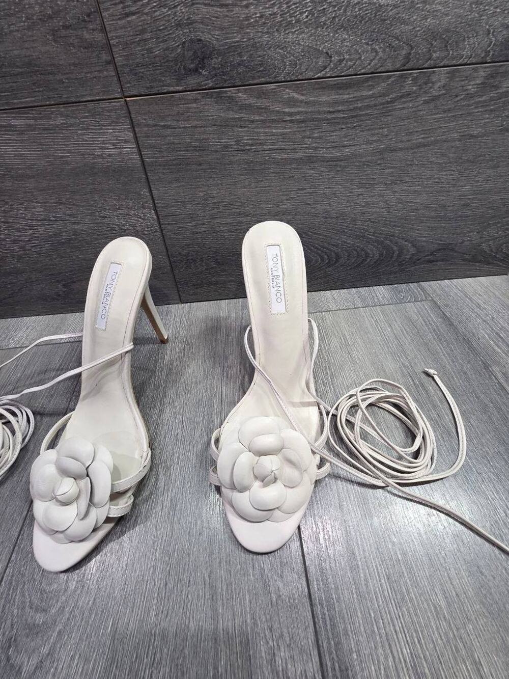 Tony Bianco Kupid Heels shoes White Size 9 1/2 S000167